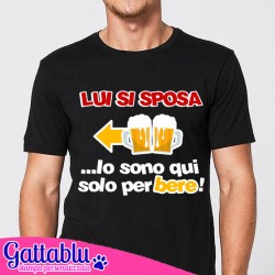 T-shirt uomo Addio al Celibato: lui si sposa, io sono qui solo per bere! Amico dello sposo! Freccia a destra!